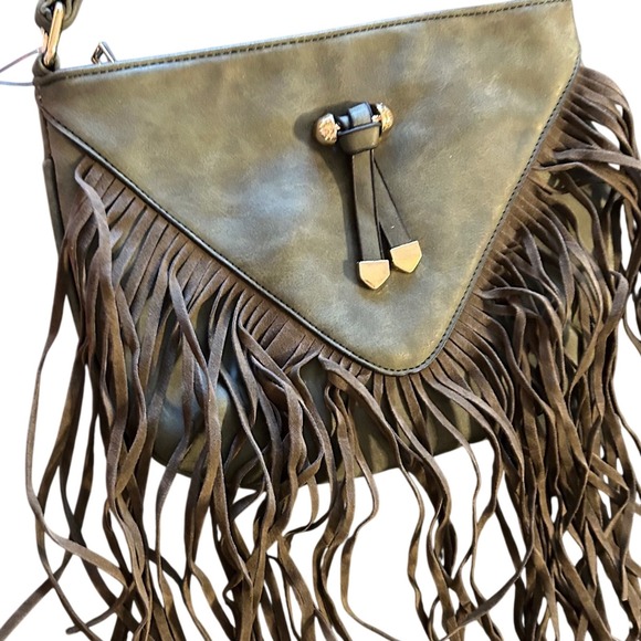 Bosco Nebbioso Olive‎ Faux Leather Fringe Crossbody Bag Item W15005 - Picture 3 of 7